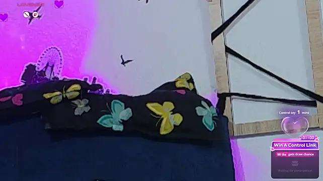 Keila_j - ❤️sitting I open my legs+touch my pussy