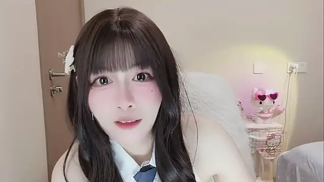 -zhuzhu-999- - 想吃哥哥给的糖，先吃软糖，再吃硬糖，最后吃奶糖🤪🤪🤪