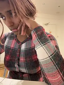 DonnaShy - Lingerie try-on, 3 outfits😘