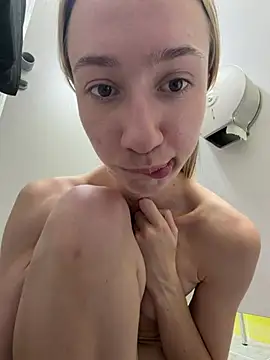 Lia-see-ya - Walk out topless / no cover 1 min🚨🥵