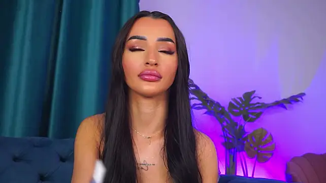 DeniseDevilles - Slow StripTease 😈🥵