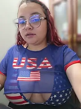 CURVY-HORNY - Cream on my tits