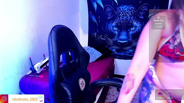 Nicolle_Ruizz - SLOPPY DEEPTHROAT TO BIG TOY