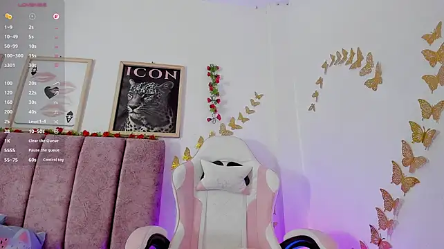 Alisson_boobs__ - Hot naked dance + Tease