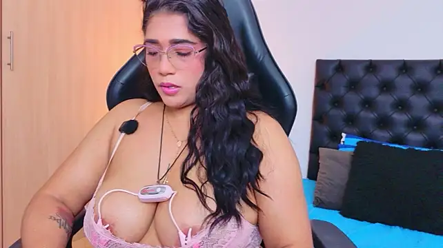 Jenny_Carters - Fingers in pussy
