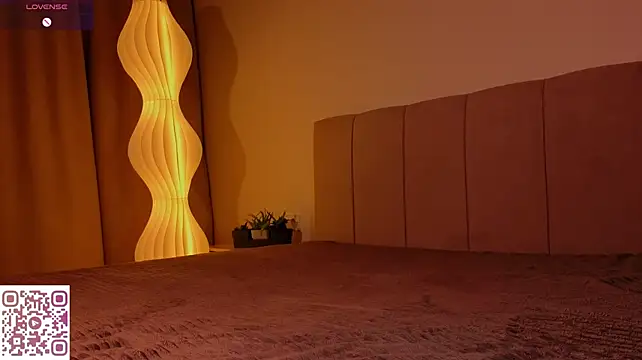 Aftertaste - topless