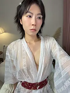 Nanako99 - 小粉插入5分钟