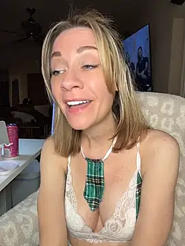 EdenDelilah1 - Play with Pussy