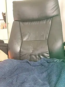 Valenn_fernandez - Ride your hard cock