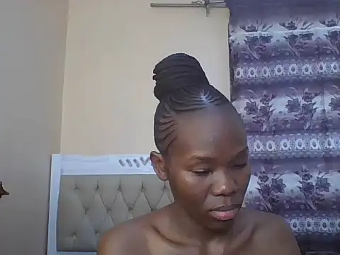 Dollface_diva01