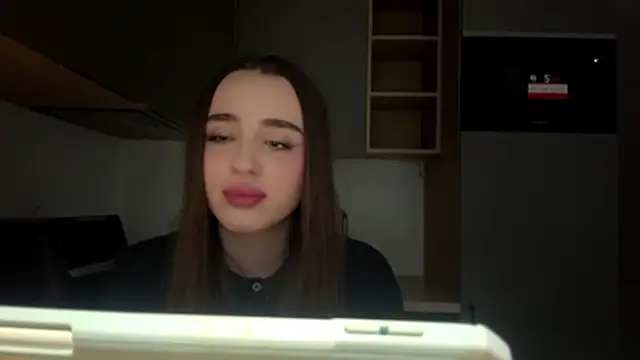 Dianaluves1 - Finger heart for you ❤️