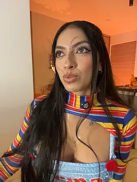 Celeste_Amber - Tits out and spit them🔥