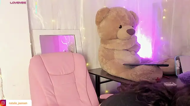 Natalie_jaensen