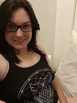 DesreRose - Get me topless!