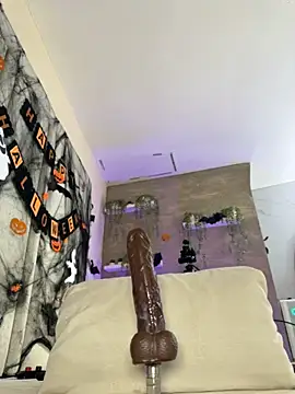 Keirahartz - Play with all my holes