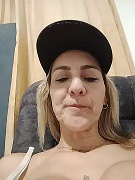 Monita_Med - Show de pussy 🤤