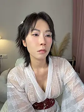 Nanako99 - 小粉插入5分钟