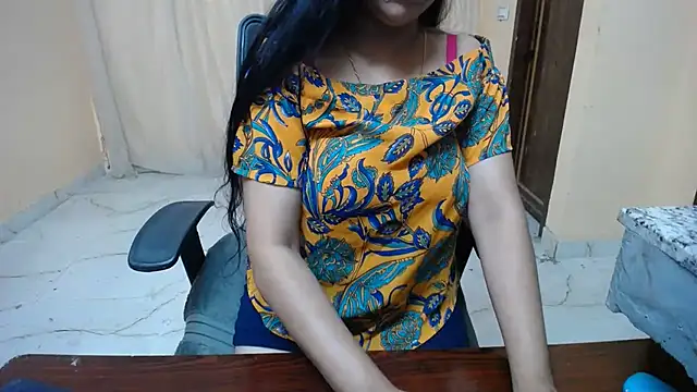 NAUGHTY_Niya