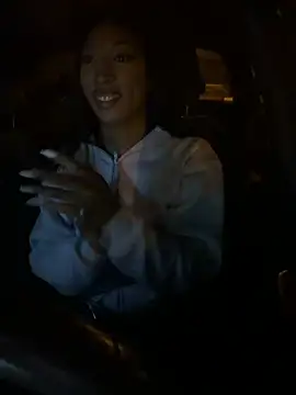 LeBimbo - Spanknin public ass out