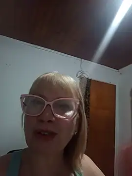 SexyMilf1211 - Me meto el didlo grande en la conchita