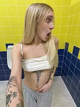 Pink_Kiss - Tight cameltoe in toilet moans