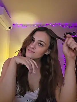 MiaRides19 - I will suck dildo 🙈🙈
