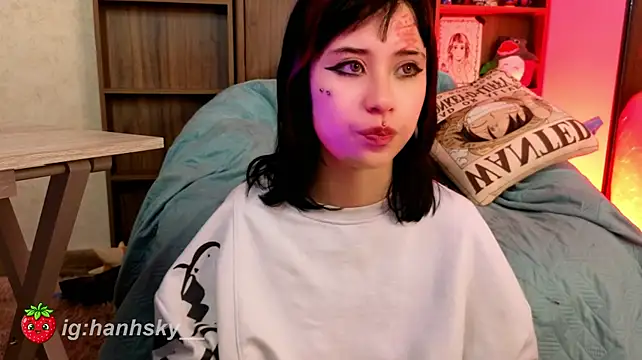 HannahSky_