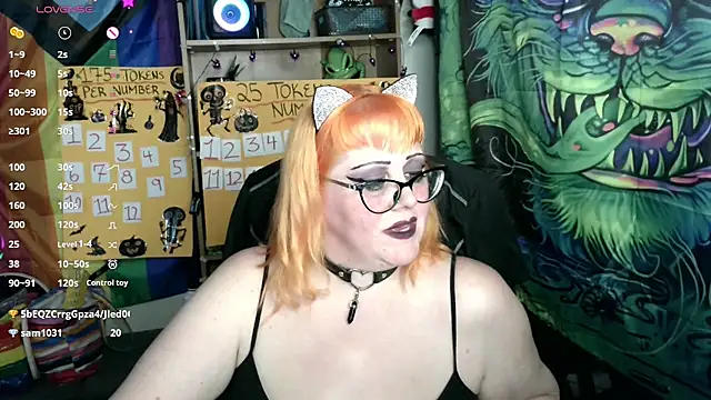 Kinky_Witch - Oil Ass & Spank 6x