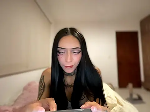 JIORYOvO - 🖤flash boobs