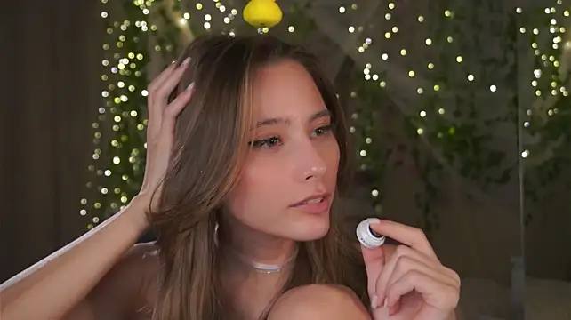 EditaBails - POV : U peek under my skirt