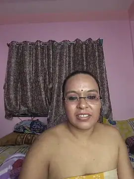 Naughtymia06