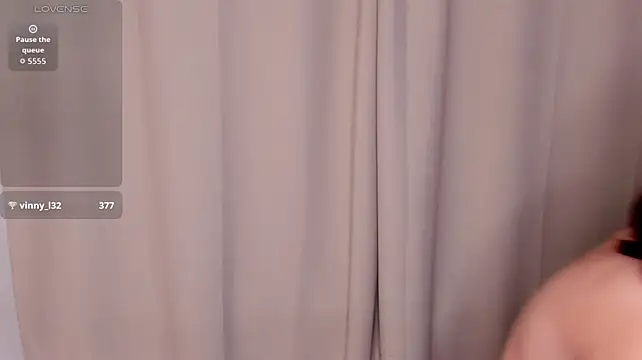 KiaConfrey - toy control 1min