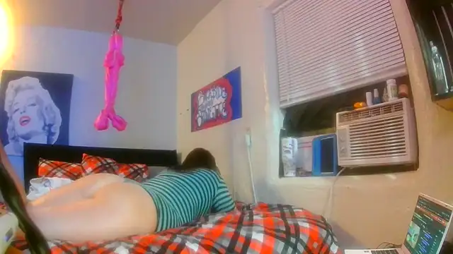 BacksideBrunette - REVERSE COWGIRL DILDO RIDE N MAYBE CUM?