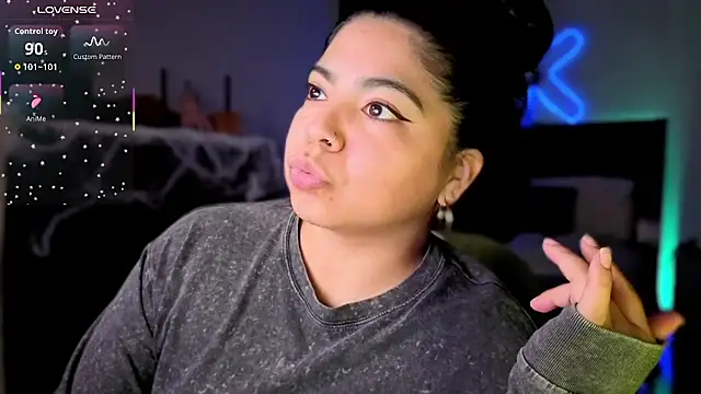Kimmiakiss22 - Make Me Wet