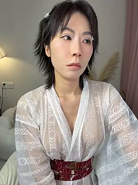 Nanako99 - 小粉插入5分钟