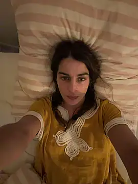 Camii2244 - ass tease with cream