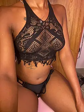 Naughtynovaaa - Fuck a dildo
