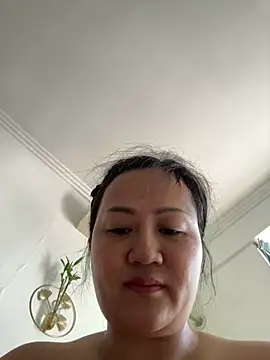 Amy1688 - 脱内裤直播一分钟