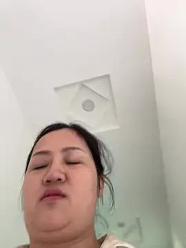Amy1688 - 脱内裤直播一分钟