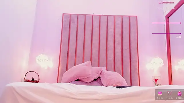 Vanesa_Evans - Show Boobs