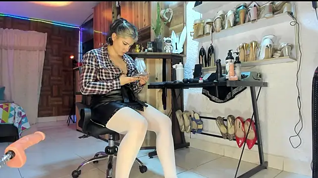 Cristina_Vanegas631 - show tetis😋