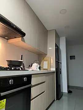 Curlyierr - DOGGY STYLE IN THE FLOOR + SPREAD ASS