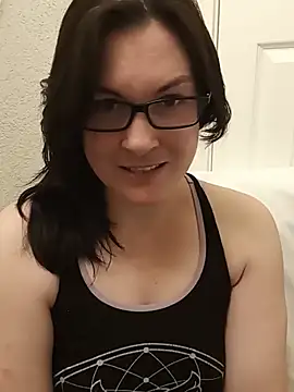 DesreRose - Get me topless!