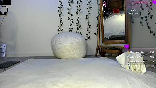 Peaches_N_Kreme - Squirt