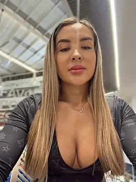 Alexa_seexy1 - Fucking or pussy in the public bathroom