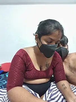 Deepatamil28 - Nipple kiss