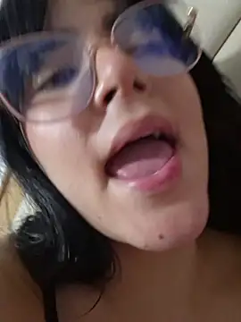 Lia_flowers - BLOWJOB AND MASTURBATION TITS