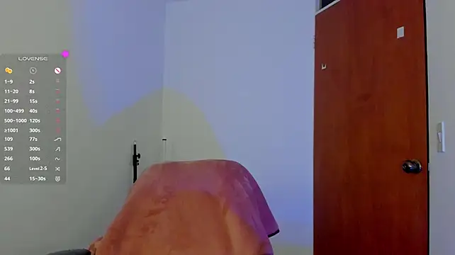 GoonetteeMessy - Spit your cock while sucking it🍆