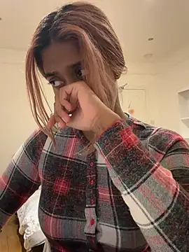DonnaShy - Lingerie try-on, 3 outfits😘