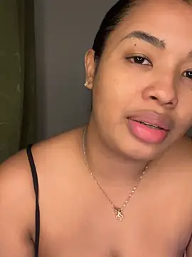 EbonyStars - Bounce ass no panties